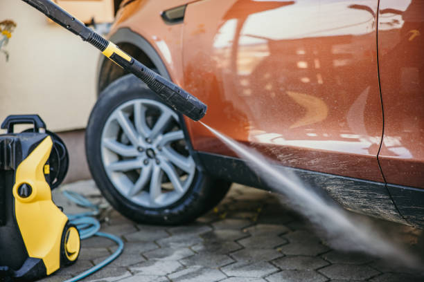 Best Sidewalk Pressure Washing  in Lake Of The Woods, VA